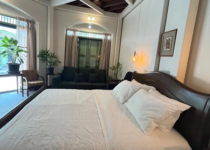 Apartament Churs Garden Entire House